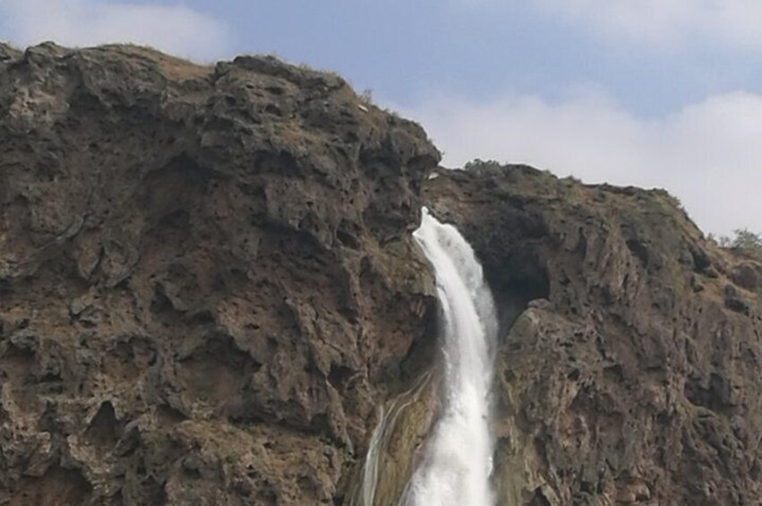 Darbat waterfalls (seasonal)