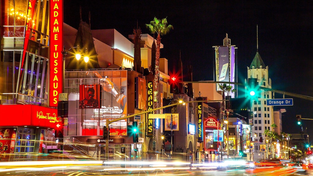 Madame Tussauds Hollywood Plus All New Marvel Universe 4D!