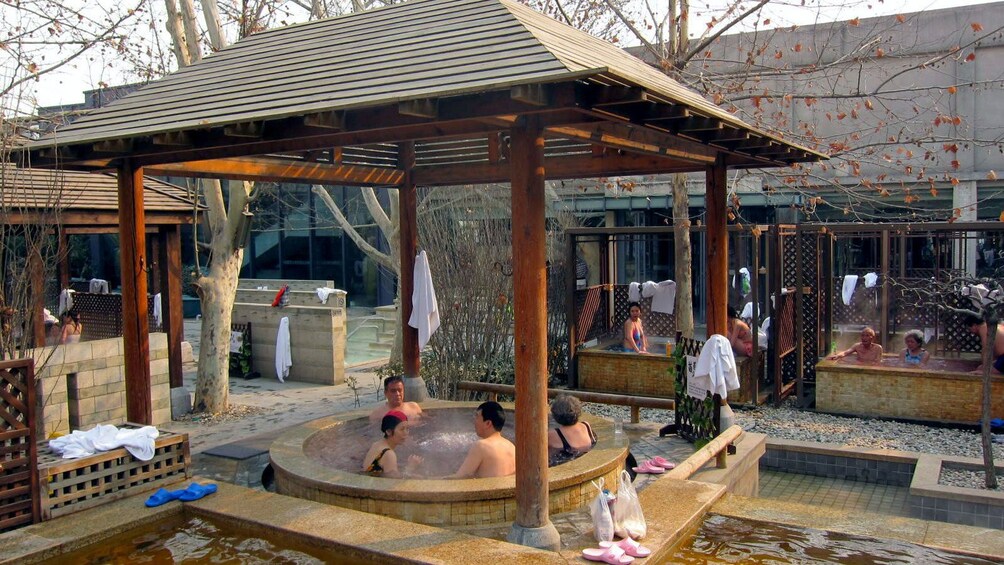Private Great Wall of China & Chunhuiyuan Spa Tour