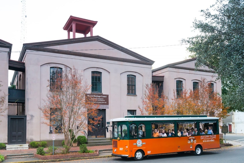 Savannah Old Town Trolley Hop-On Hop-Off City Tour