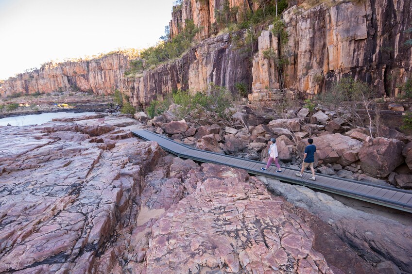 Katherine Gorge Cruise & Edith Falls Day Tour