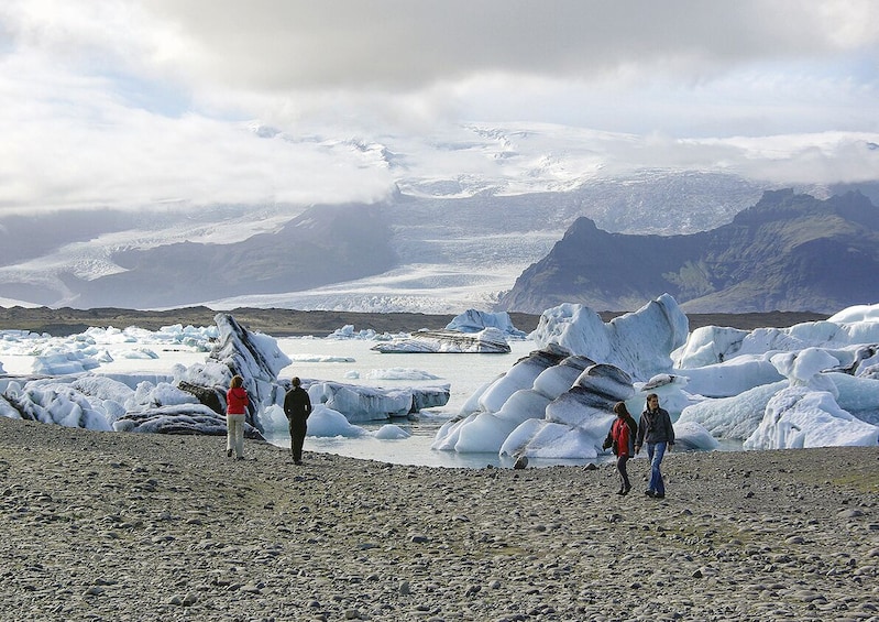 South Coast Waterfalls & Jökulsárlón Glacial Lagoon Tour