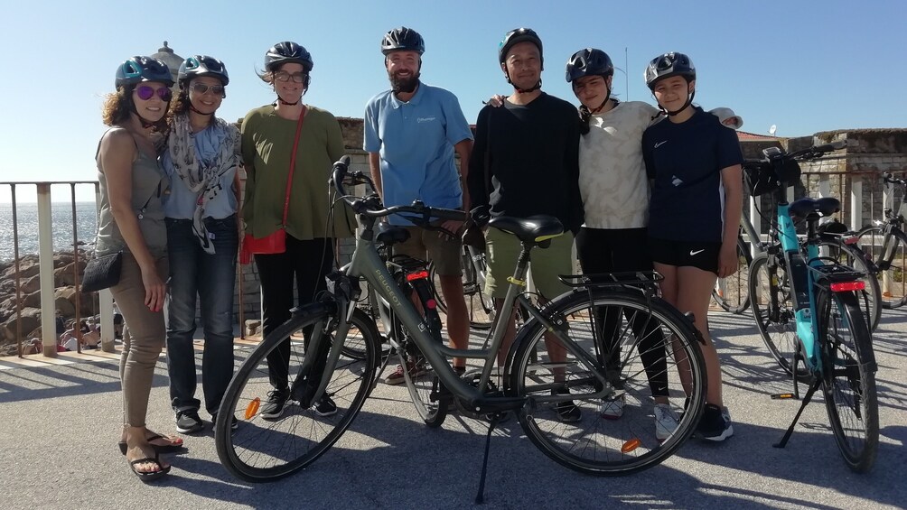 Explore Porto Old Town & Riverside on a 3-Hour Bike Tour