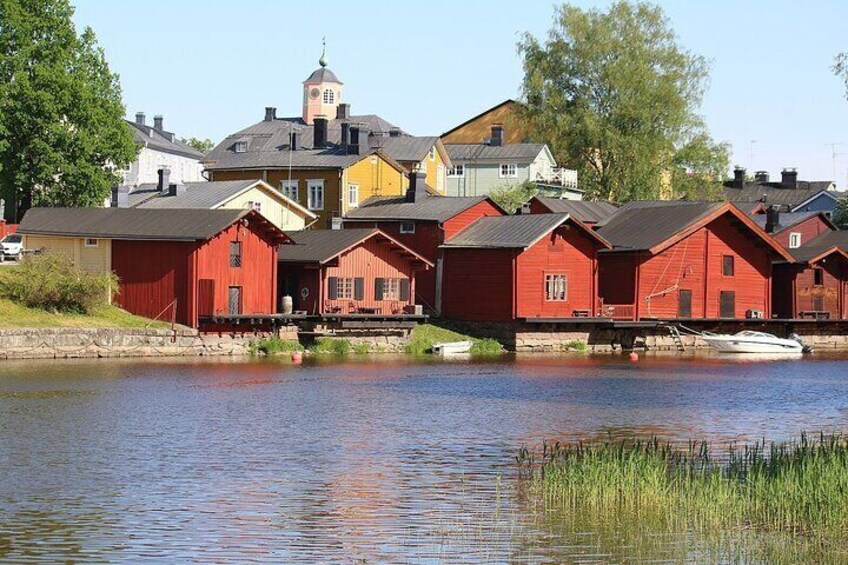 Helsinki Grand Tour and Medieval Town of Porvoo(private service)