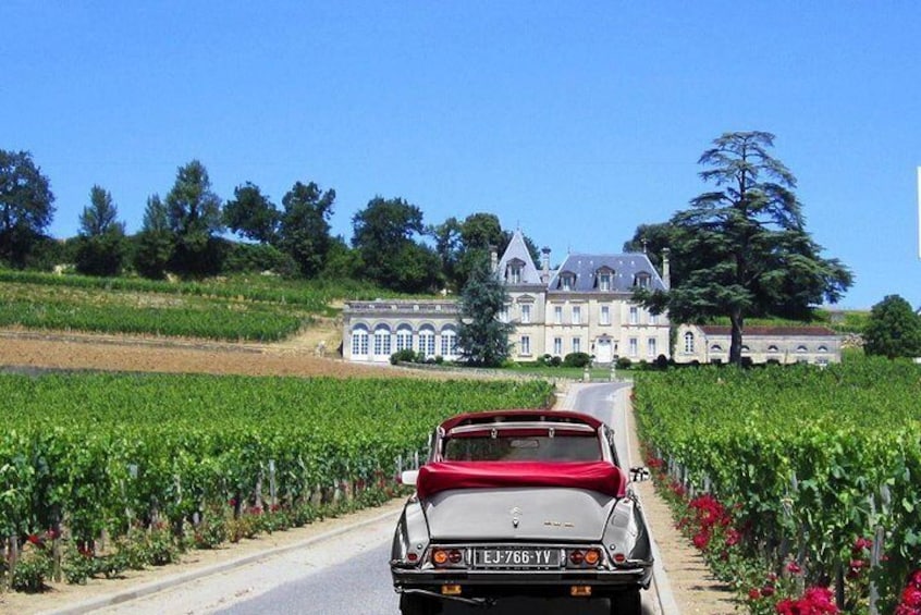 Mythical French car cruising in Beautiful France !