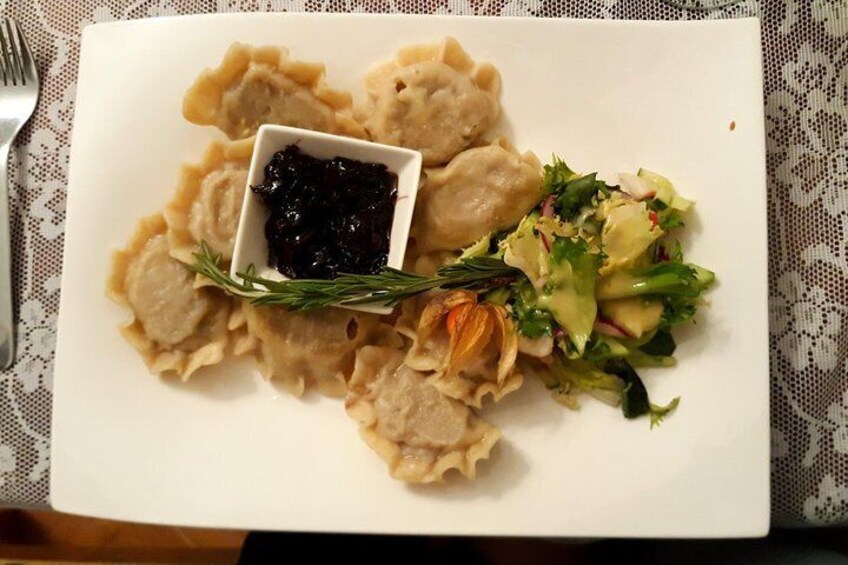 Poznan: Private Traditional Polish Food Tour