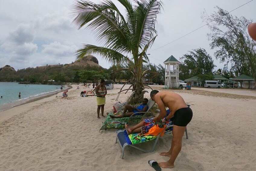 Beach Shuttle To Pigeon Island