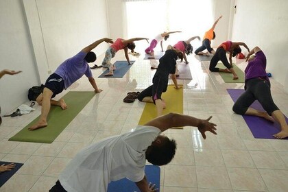 Yoga O'Clock-Private Yoga Class 