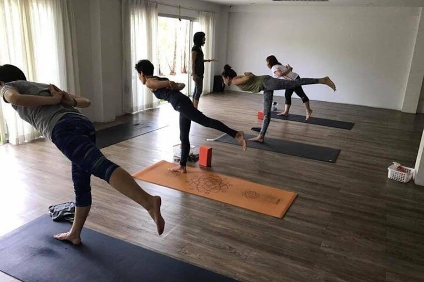Yoga O'Clock-Private Yoga Class