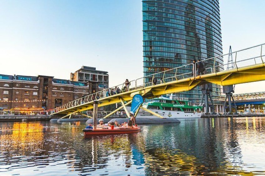 Hot Tub Boat Tour in London - London's most unique tour