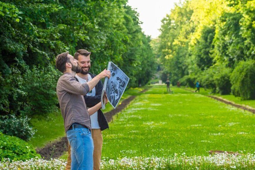 Bucharest Tour Guide showing images of the city