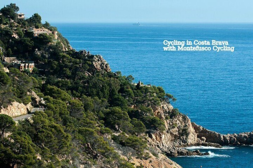 Costa Brava cycling tour. The best road all over Catalonia.