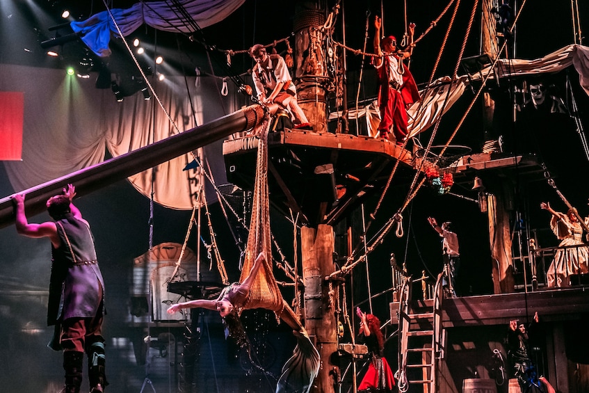 Show item 4 of 4. Pirates Dinner Adventure