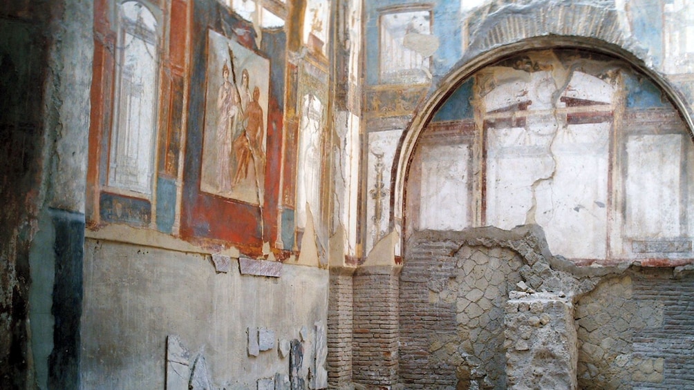 Artwork on the remaining walls in the ruins of Herculaneum