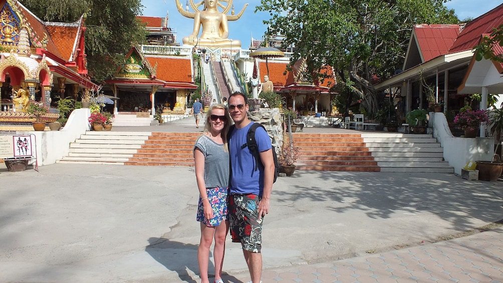 Couple posing in Koh Samui