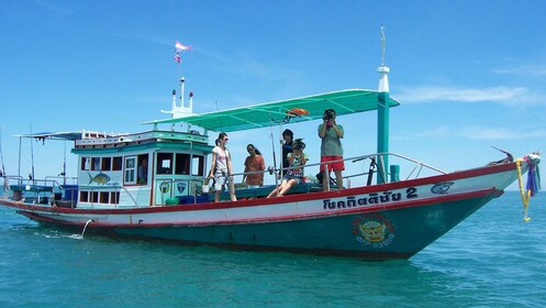 Aventure de pêche d'une journée entière