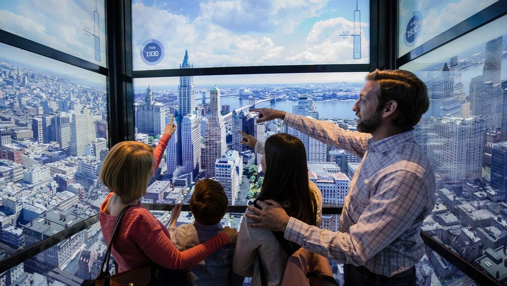 Go City: New York Explorer Pass with 95+ Top Attractions & Tours