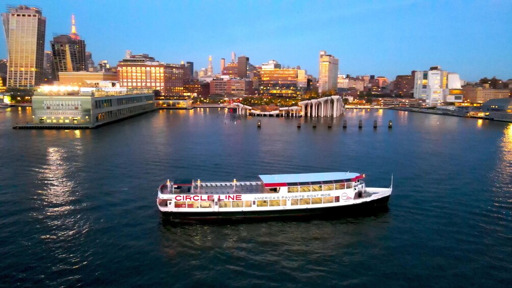 Circle Line: New York Landmarks Cruise