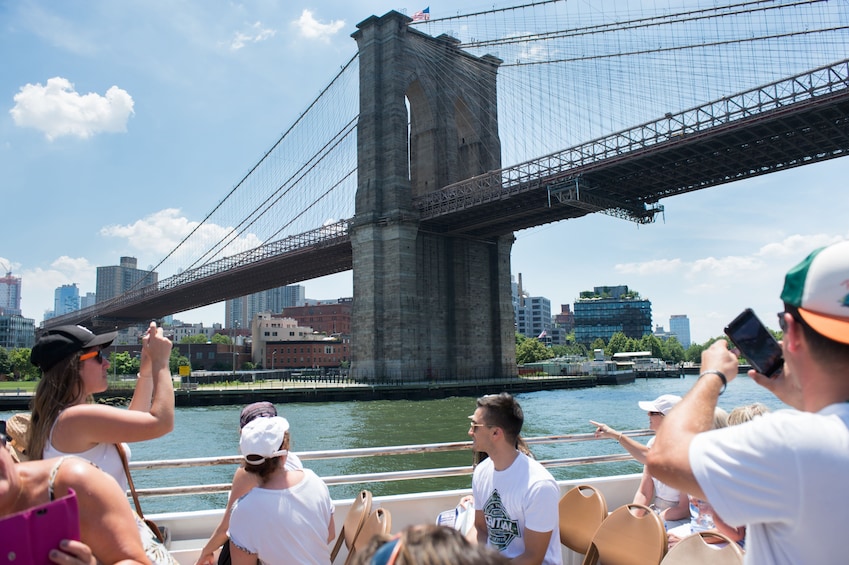 New York Landmark and Harbor Cruise