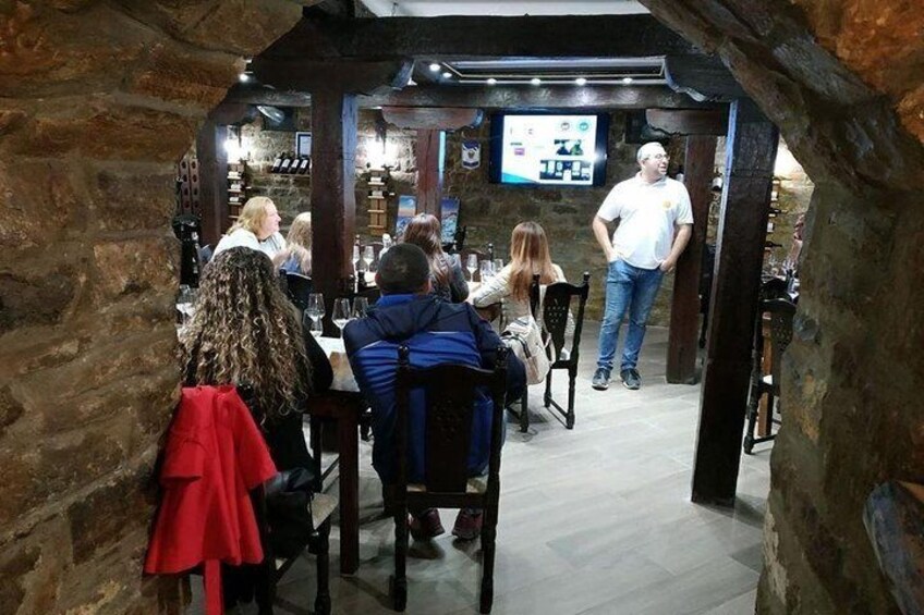 Tasting of 5 Wines