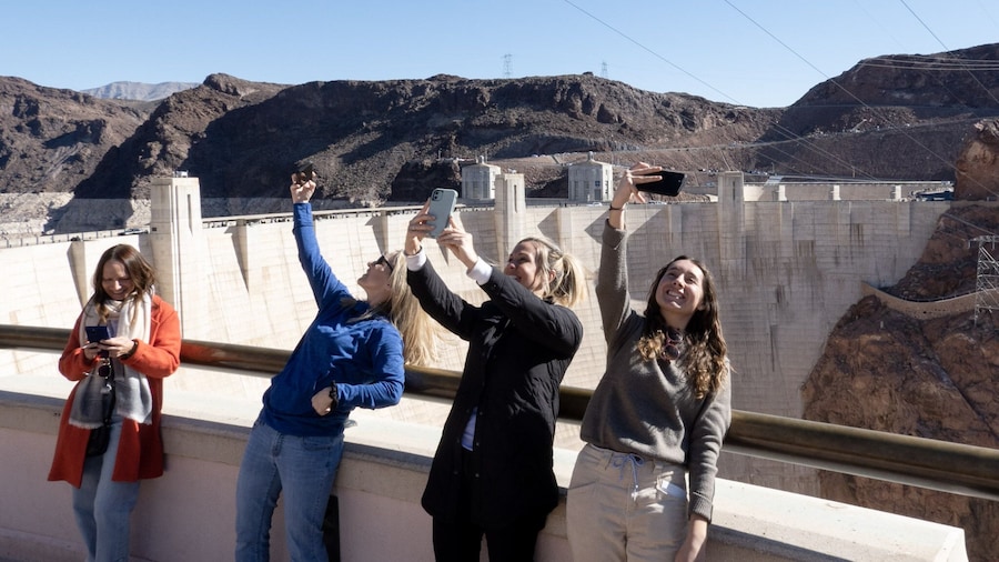 Hoover Dam And Boulder City Tour