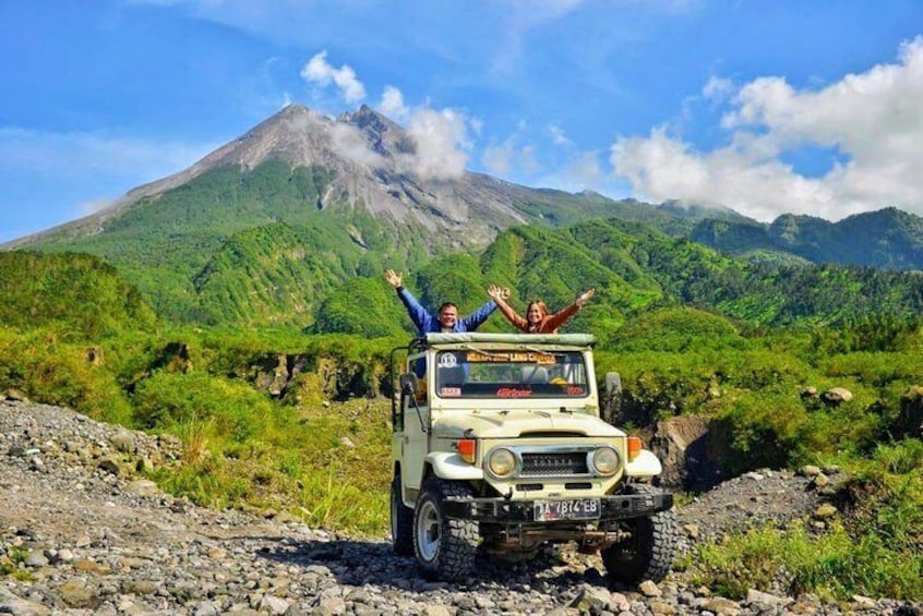 Adventure by riding of 4WD Jeep ,enjoy the Merapi Volcano tour.
