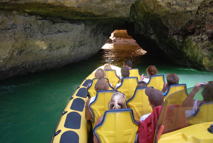 Grotto Cruise and Dolphinwatching from Albufeira