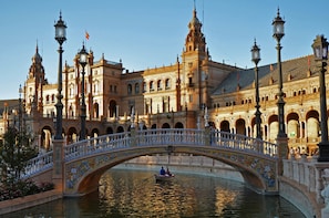 Seville Full-Day Tour from the Algarve