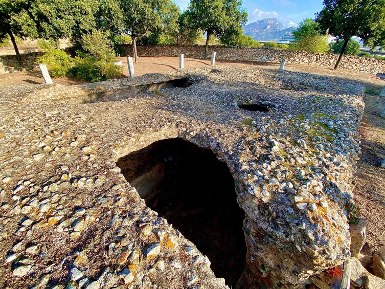 Tour Archeologico in Tuk Tuk