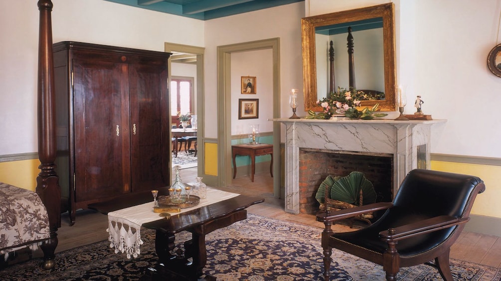 living room of mansion on Laura plantation in New Orleans