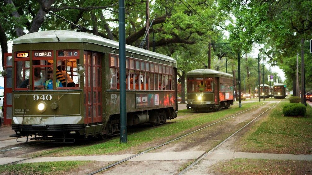 trolley cars on city streets in New Orleans