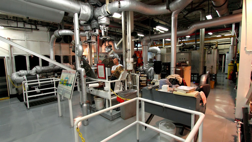 engine room aboard steamboat tour in New Orleans