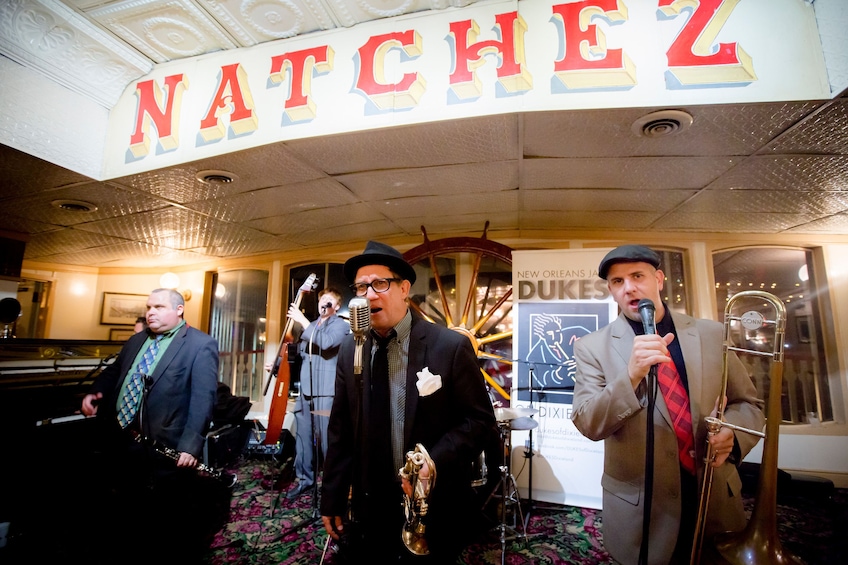 Steamboat Natchez Evening Jazz Cruise