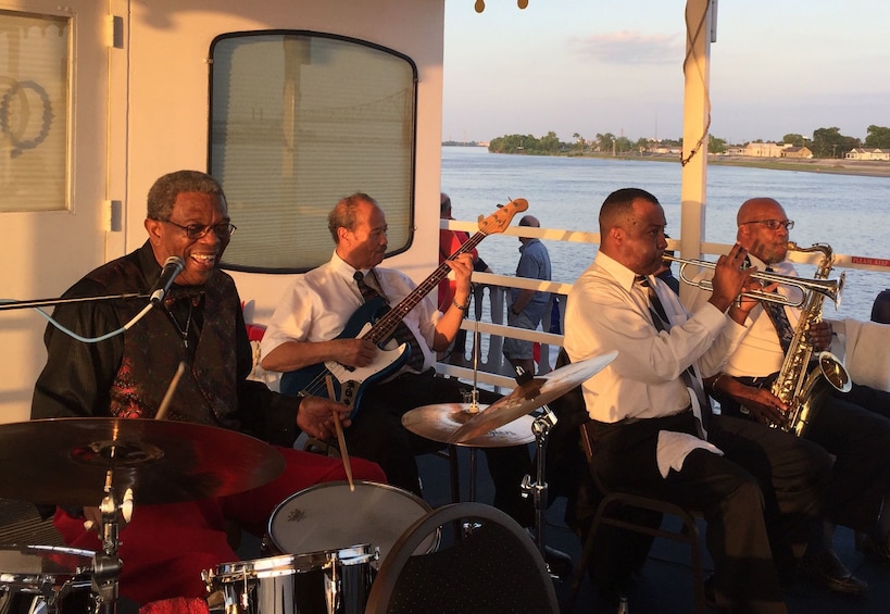 Paddlewheeler Creole Queen Evening Jazz Cruise