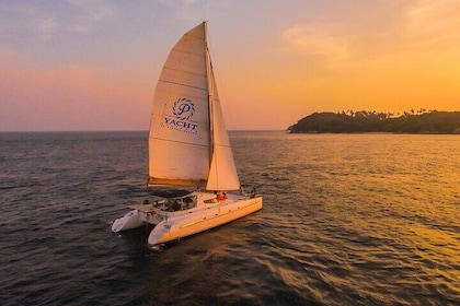 Fullday Sunset Cruise By Luxury Catamaran, Music and Snorkelling
