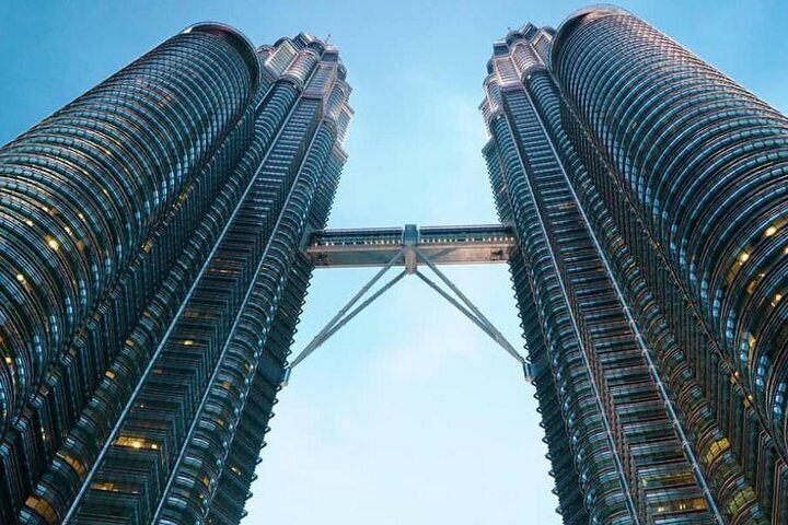 Kuala Lumpur City Tour With Petronas Twin Towers Admission Ticket