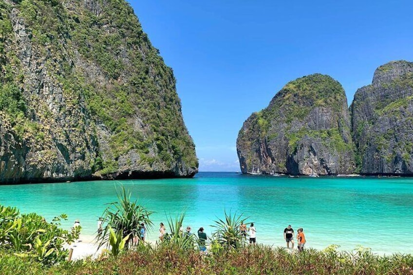 Phi Phi Island Day Trip (Maya Bay-Monkey Beach-Khai Island)
