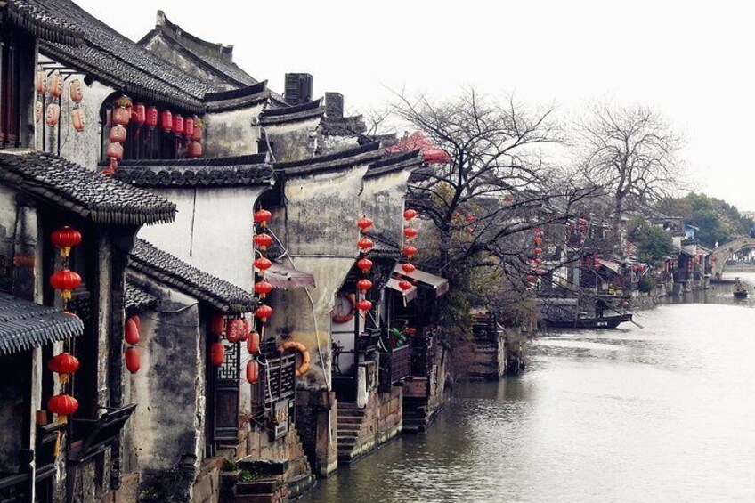 Private Shanghai Layover Tour to Zhujiajiao Water Village