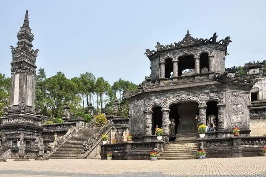 Private Shore Excursion: Hue Imperial City - UNESCO World Heritage Site