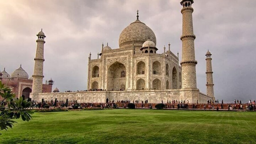 Five Day - Private Luxury Golden Triangle Tour to Agra & Jaipur From New Delhi.