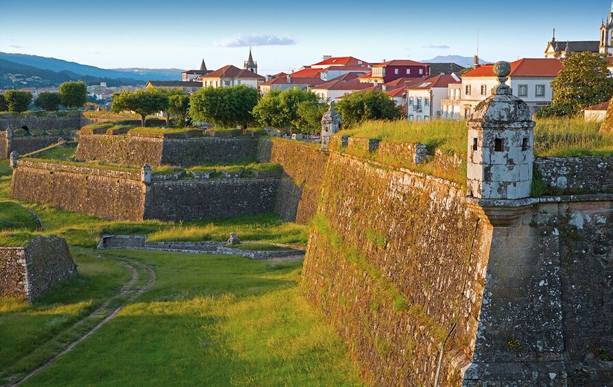 Santiago de Compostela & Valença do Minho Full-Day Tour