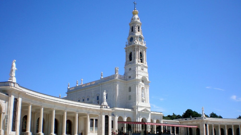 visiting the Sanctuary of Fátima in Portugal