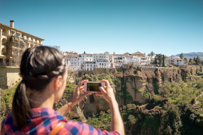 Ronda & Setenil de las Bodegas - Full Day Tour