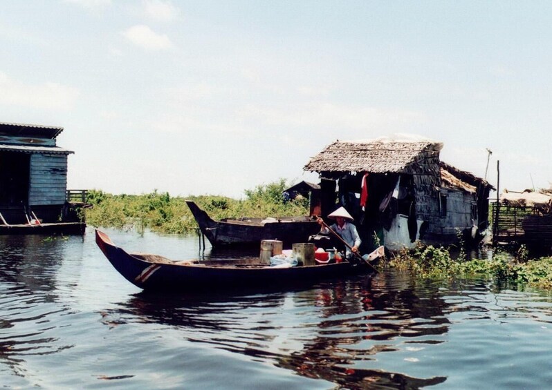 Tonlé Sap Lake Tour with Sunset Dinner Cruise 