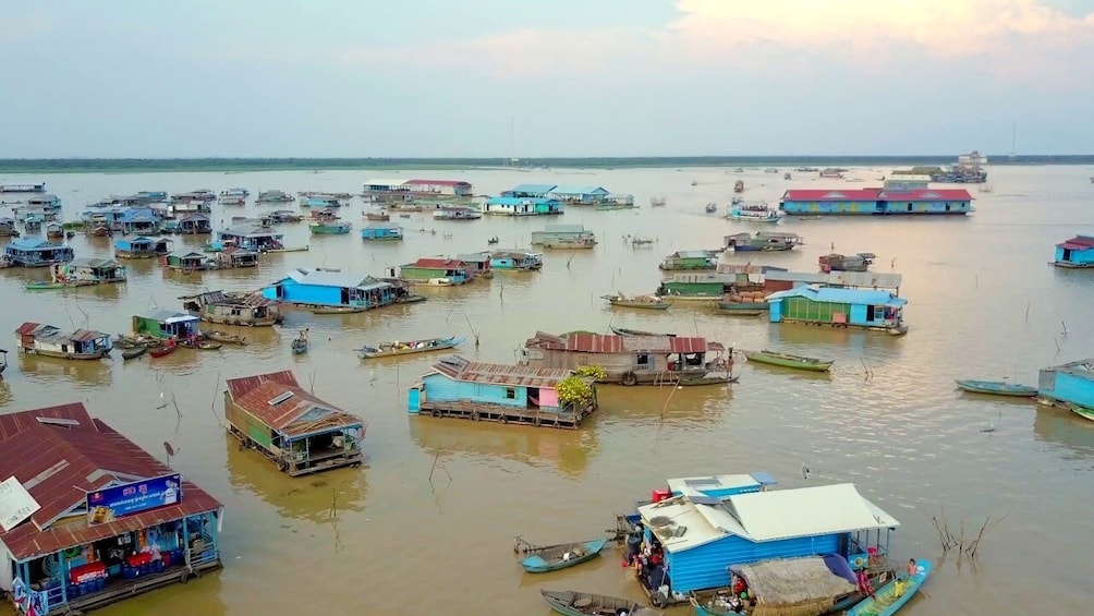 Private Tonlé Sap Lake Cruise 