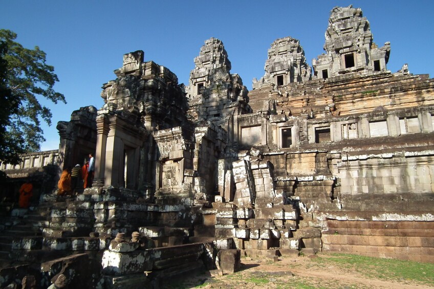Apri foto 2 di 9. Private Angkor Wat & Royal Temples Excursion