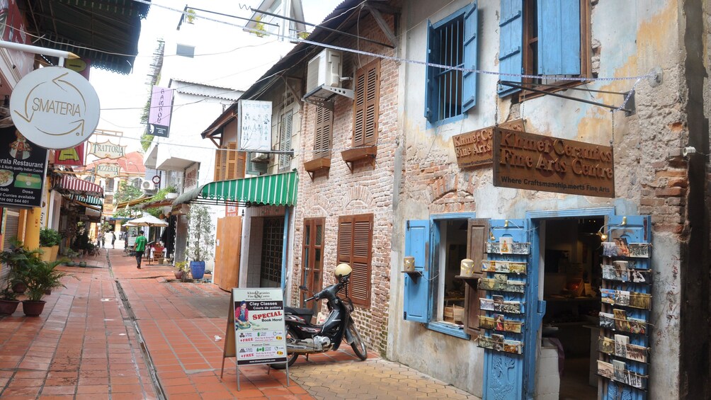 Street view in front of shops in Siem Reap 