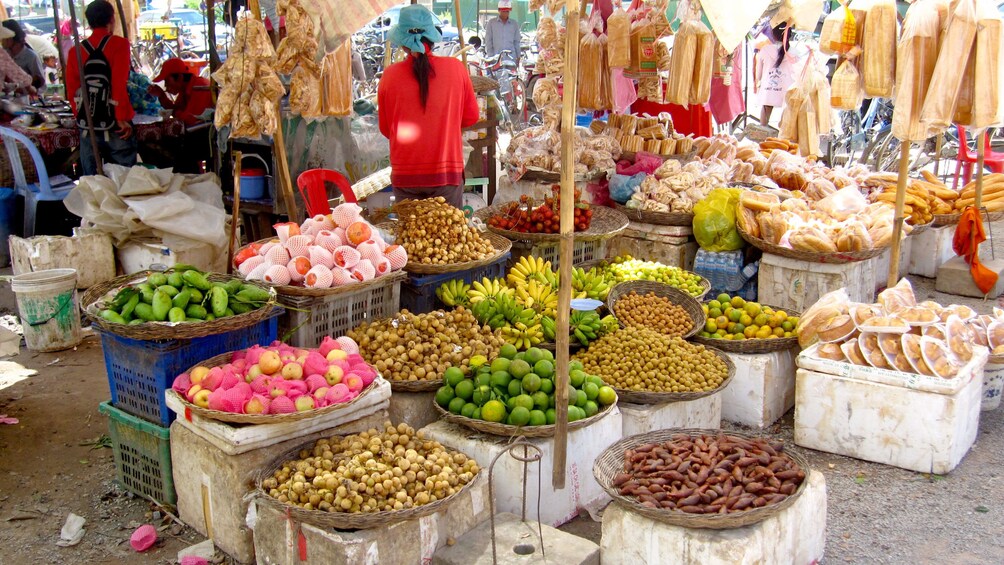 Street market view of the countryside in Siem Reap