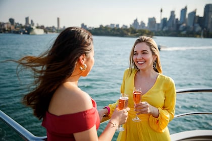 Sydney Harbour Cruise with High Tea at Sea