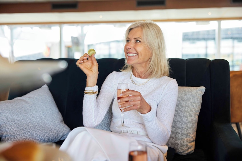 Sydney Harbour Cruise with High Tea at Sea